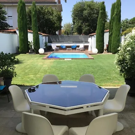 Au 120 Maison Piscine *