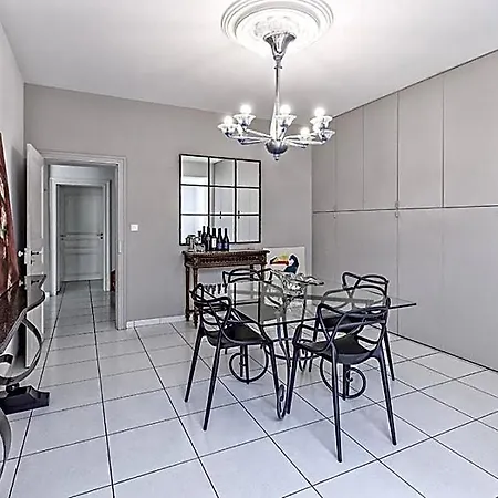 Au 120 Maison Albigeoise Holiday home